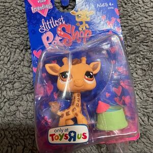 Littlest pet shop  